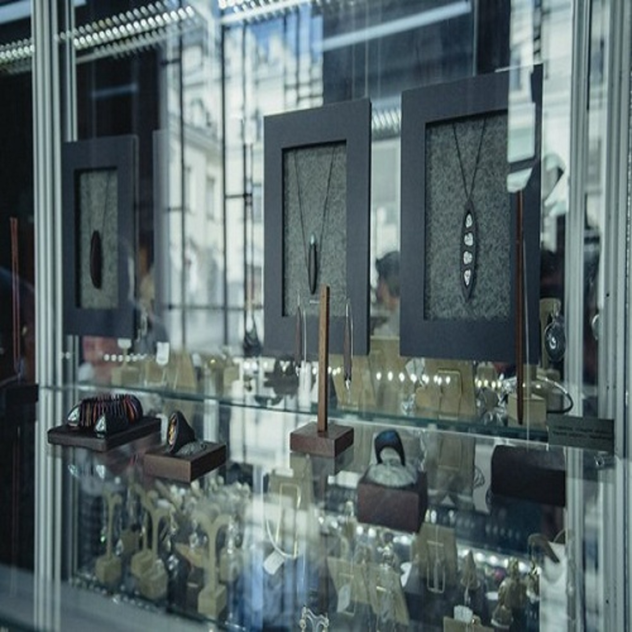The exhibition – sale of Treasures of St. Petersburg
