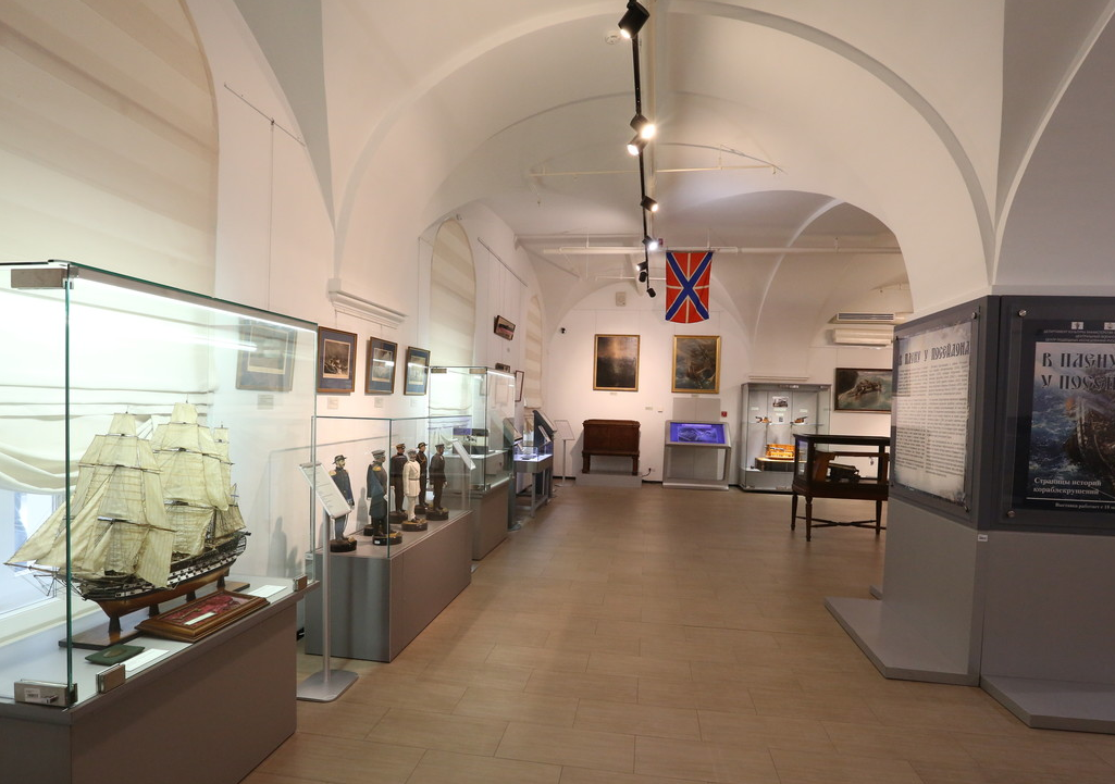 Exhibition “In captivity at Poseidon. Shipwreck History Pages”